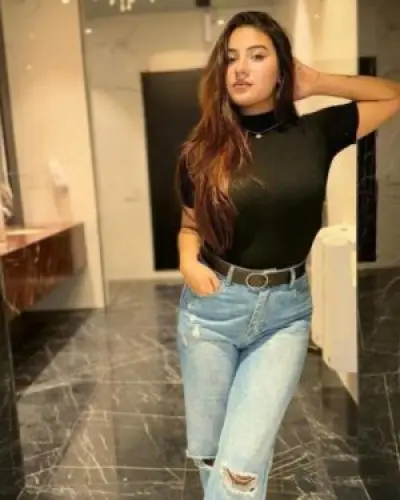 Escorts Thasra