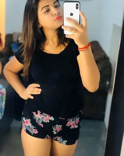Thasra Escorts