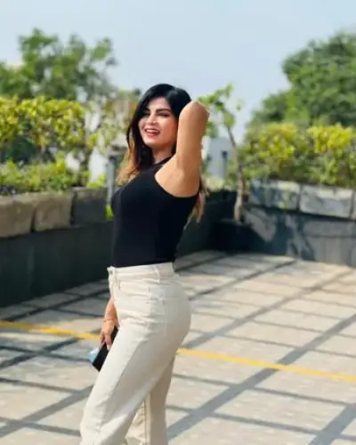 Call Girls Thasra Cash On Delivery